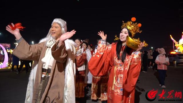 元旦假期累计接待游客达21.9万人次 青岛山海间不夜城主题街区交出亮眼文旅答卷