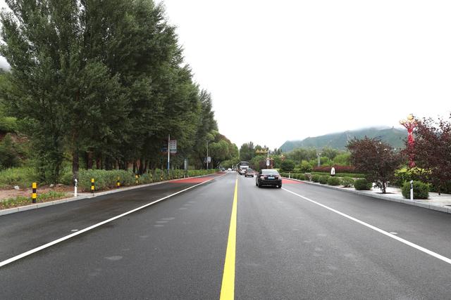 筑路连景融文兴产 我市“美丽公路”激活全域旅游新格局