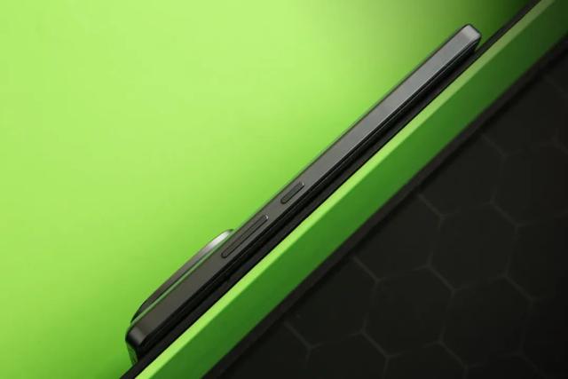 这叫“十全大补‘玩’”！iQOO Z10 Turbo+继续“天降猛人”