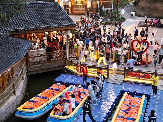 双世同庆·惠游泰宁！泰宁冬季旅游市场人气飙升