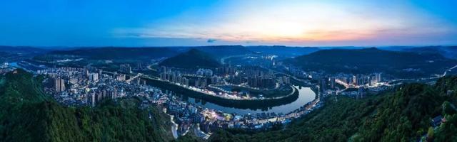 11月29日-12月1日，2025中国美丽乡村广场舞大赛即将燃动巴中！