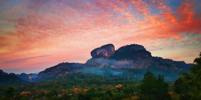 从山海到烟火，福建承包你的元旦小长假！