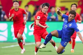 世预赛｜李磊无缘与日本队比赛，伊万火线招入海港边后卫王振澳图片