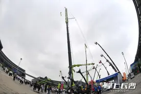 组图｜第四届长沙国际工程机械展览会在长沙开幕图片