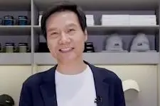 雷军否认“低谷期卡里只有冰冷的40亿”：人生成功绝对不是爽文视频封面