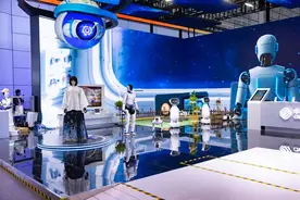 从仿生面孔到情感计算，重新定义人机共生的N种可能？ ——中国移动数字峰会机器人矩阵抢“鲜”看图片