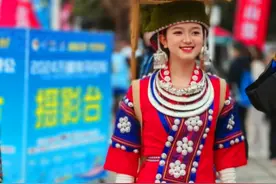 你笑起来真好看！看看“万马”赛场上的那些笑容图片