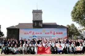 “一站式”服务！宝山半岛1919的这场大型便民服务活动人气真旺图片