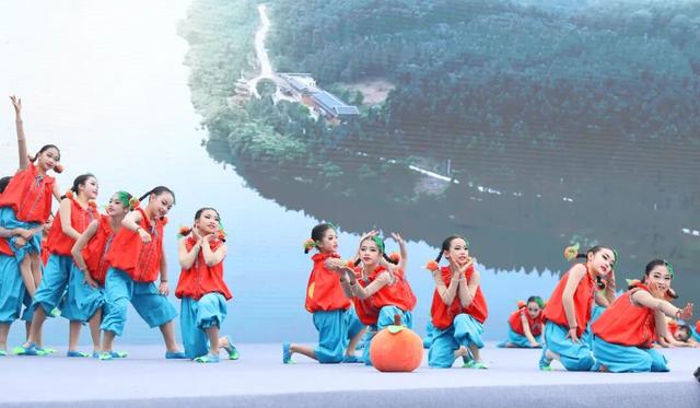 金桔飘香迎客来 农文旅商谱新篇——融安县第十六届金桔文化旅游嘉年华盛大启幕