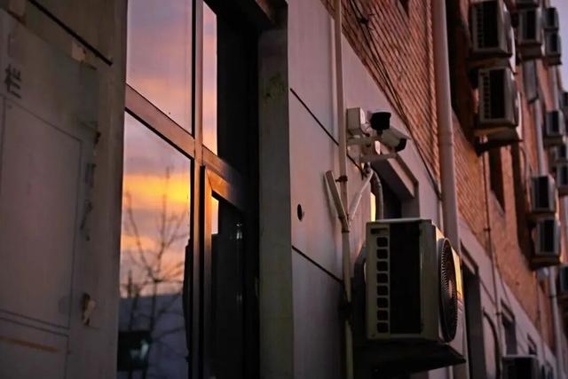 推开南开的窗，你会看到——