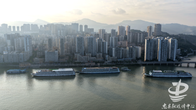 忠县：“高峡出平湖” 江城景色殊