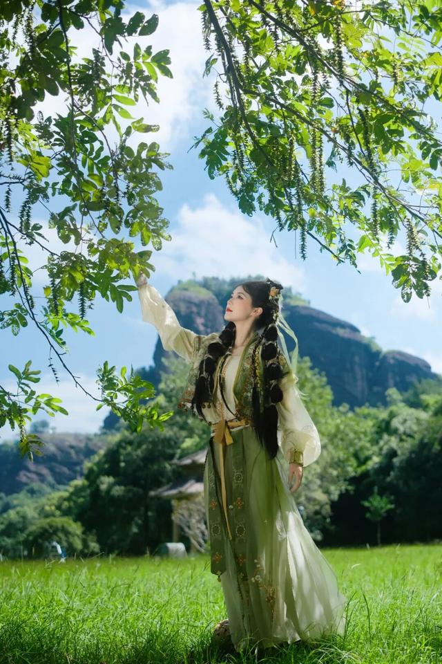 国庆趣龙虎山！定格专属旅拍大片，假期美好一键保存！