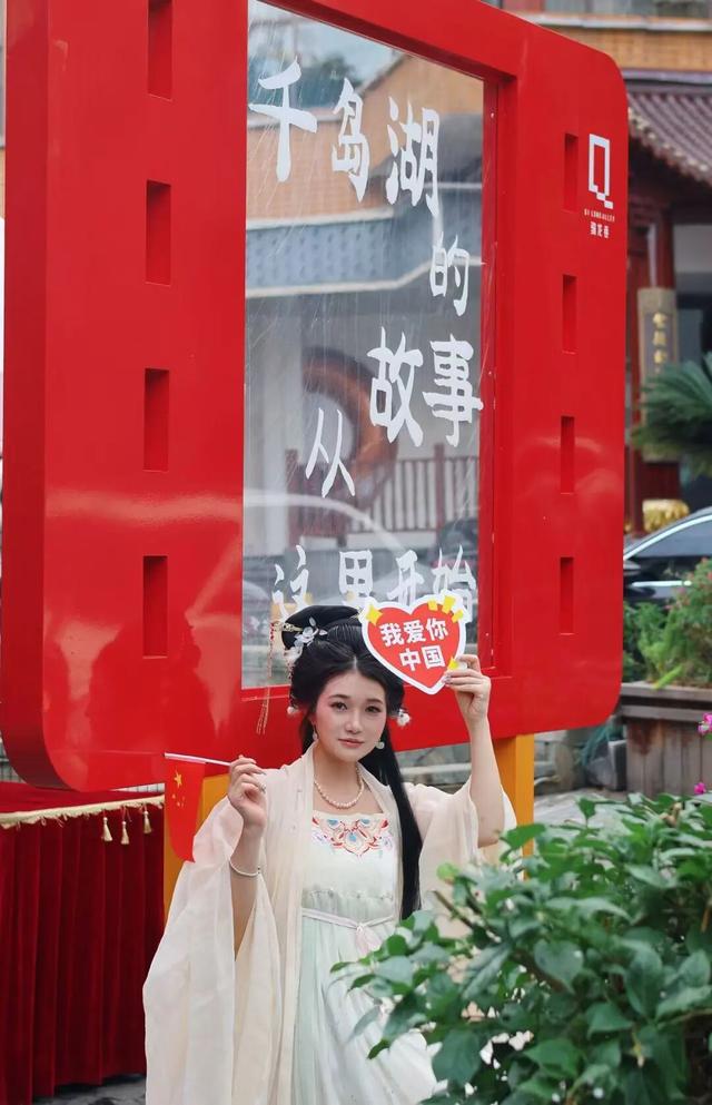 这条宝藏巷子，嗨玩攻略全公开！