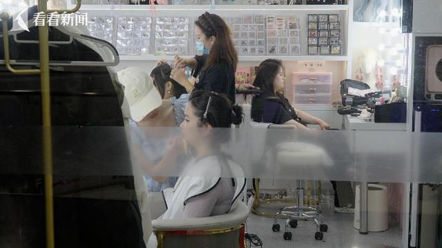 滨江越夜越精彩 多元业态资源联动点亮“夜上海”