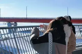 黑河：“套娃”跨境看“哪吒”！俄罗斯友人沉浸式游黑河图片