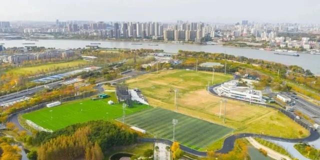 上海市中心首个！超大规模！本周日部分道路将采取临时管制↗