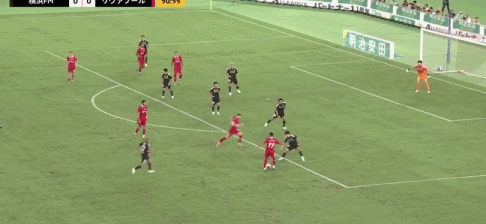 利物浦3-1横滨水手，维尔茨处子球，16岁恩古莫哈一条龙破门