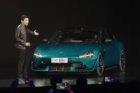 锁单量突破10000台！小米SU7 Ultra发布仅三天就完成全年任务！柯洁也定了一辆，雷军：感谢支持图片