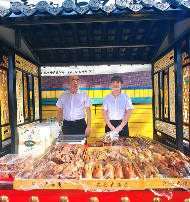 哈铁江上俱乐部“江上市集”正式开市打造冰城文旅新地标