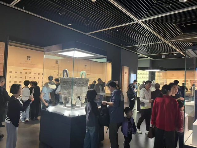 国庆中秋假期“博物馆热”持续升温 观众“趣”玩博物馆