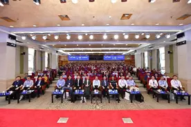 上海交通大学举办2025高校“AI+能源”学术研讨会图片