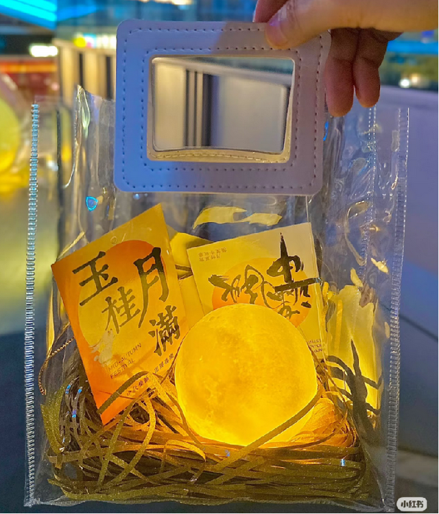 “我在宝华山组了个泡山菊”