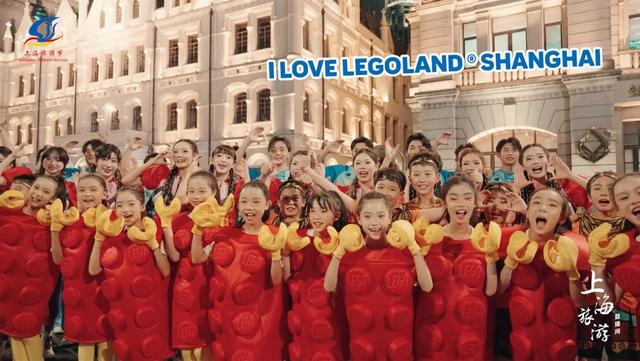 “三节同庆”欢乐倍增，国庆首日全市共接待游客358.47万人次