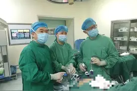 医者仁心！面对突发病人，襄精两地医生联合手术图片