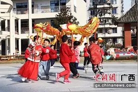 民俗荟萃年味浓 广西幼儿园萌娃沉浸式体验中国传统文化图片