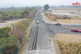 柳州这段路修好了！公交车恢复运营，居民出行不再颠簸图片