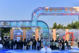 “夜光盘”重现 “好房子”热销助力武汉楼市企稳回升图片