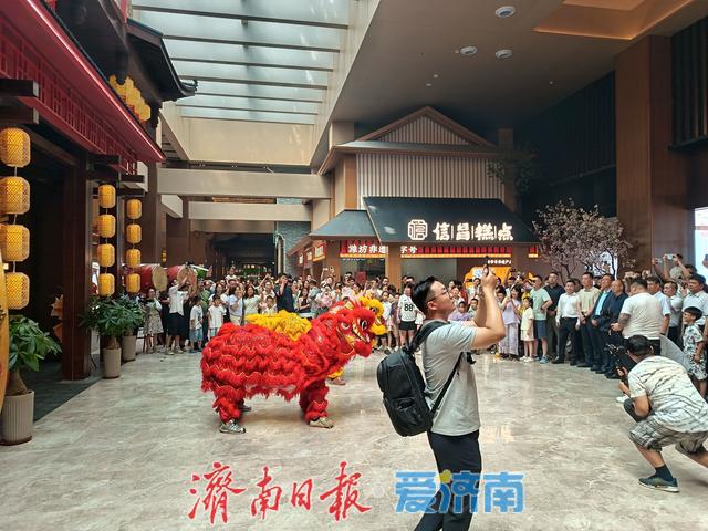 从驿站到旅游目的地的华丽转变，山东高速服务区变身“逛吃”新地标