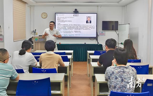 全球前2%顶尖科学家榜单发布，有2位系潮州市人民医院首席专家