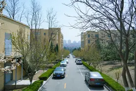 高校宿舍装空调，难在哪儿？图片