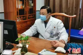 浙江桐庐名中医：医潜乡间50余载 善用中药治“杂症”图片