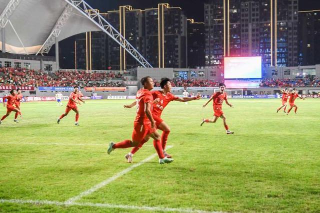 致张家界：“峰”云际会，荣辱与共