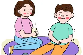 孩子肚子疼，千万别忽视，这几种情况建议及时就医→图片