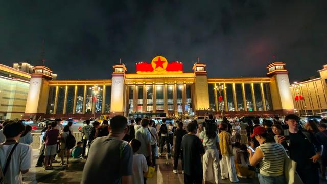 十二时辰，爱上南昌