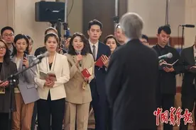 “委员通道”解答百姓幸福生活“密码”图片