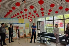 薛家岛街道：物业服务互交流，观摩学习促提升图片