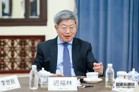 迟福林：未来几年，服务消费将是各方关注中国市场的一个重要指标图片