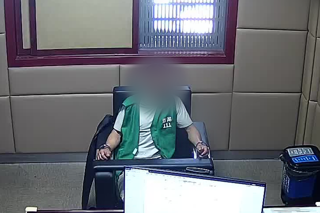 一个偷一个收 两人双双落网