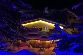 雪乡正式开园，旅游博主：雪还不厚，建议12月之后来玩图片