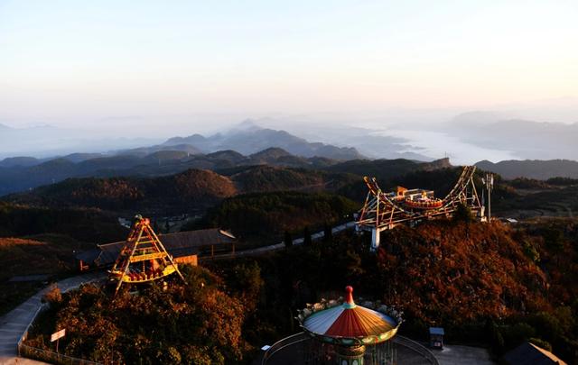 铜仁石阡:仙人街景区壮美日出日落演绎绝美篇章