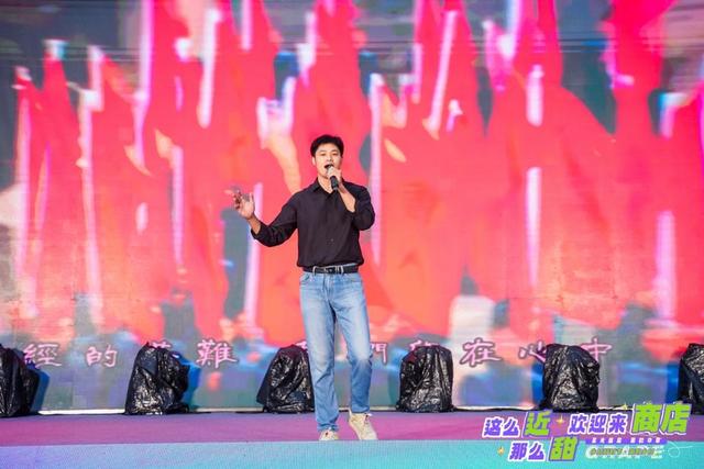 阳信县商店镇第八届葡萄嘉年华全民星光消夏盛典活动隆重启幕