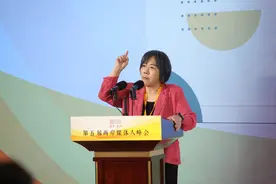 台湾媒体人黄智贤：媒体必须说真话还原真实的大陆图片