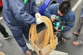 庄行镇这个村免费更换燃气连接软管，防患于未“燃”！图片