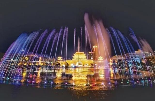 当光影邂逅城市之夜