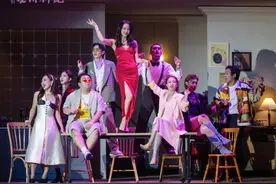 观演｜在“繁花”深处，感受城市烟火气，遇见海派风华图片