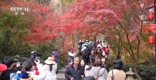 杭州飞来峰景区免票迎客流高峰